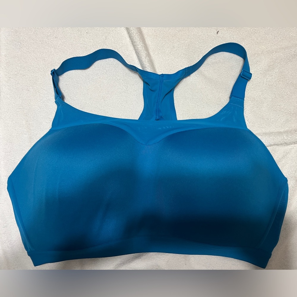 Victoria’s Secret Incredible Max Sports Bra